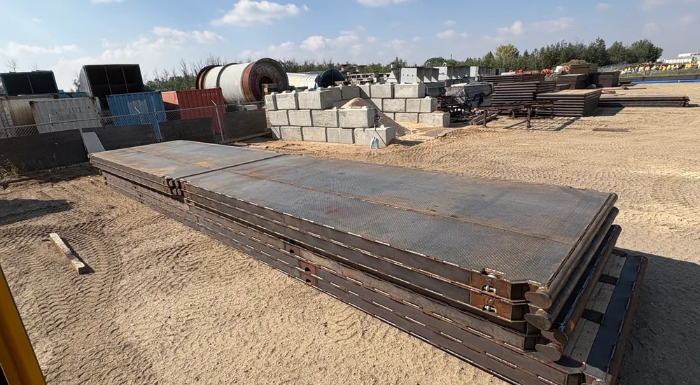 Steel plated rig mat